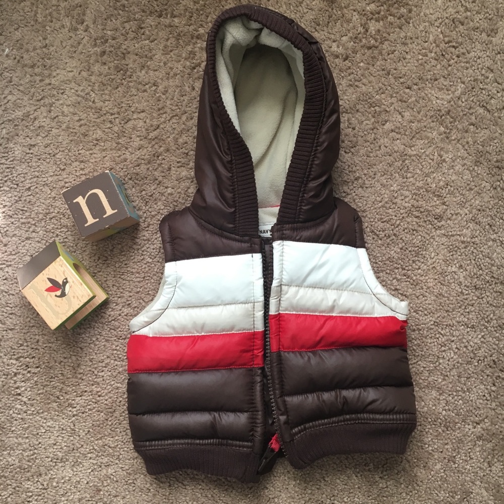 ⭐️Old Navy- Puffy Vest